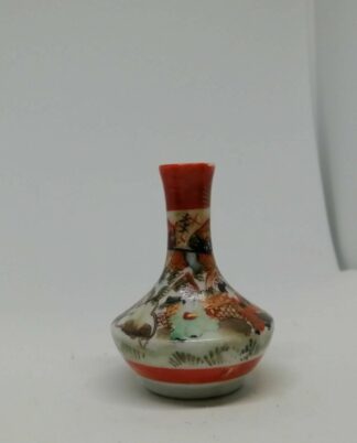 Miniature  Kutani Japanese Handpainted Vase